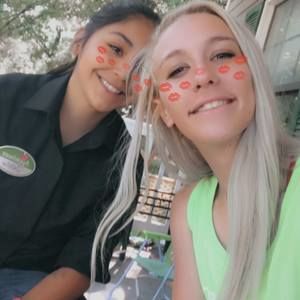 Meet your Posher, Hannah